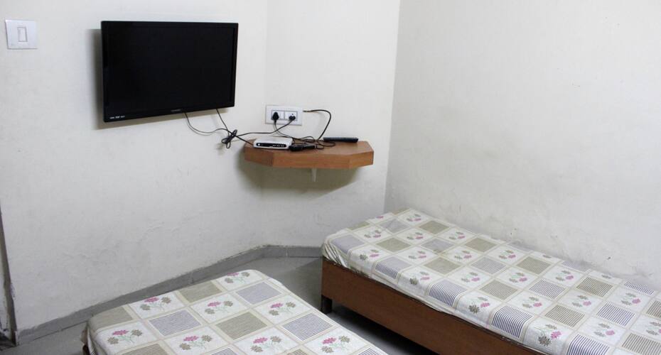Hotel Shiv Inn, Ahmedabad 5